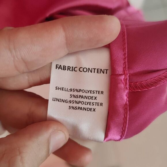 Alamour Dress Womens Size XL Analu Pleated Midi Hot Pink - Picture 10 of 12